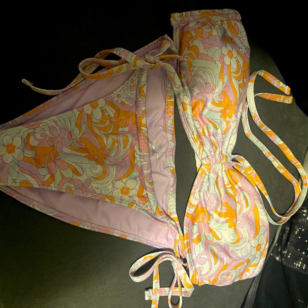 Swim suit